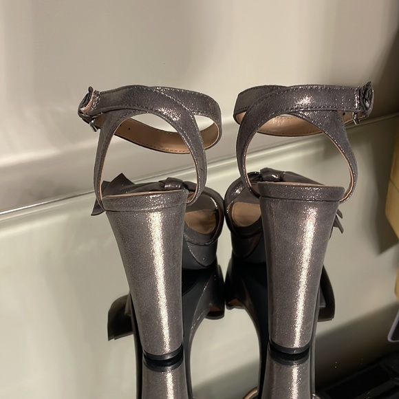 **SOLD ON MERCARI**Lauren Conrad NWOT Azalea metallic bow tie chunky heels - Picture 3 of 7